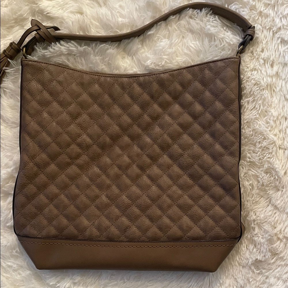Elegant Quilted Tan Shoulder Bag